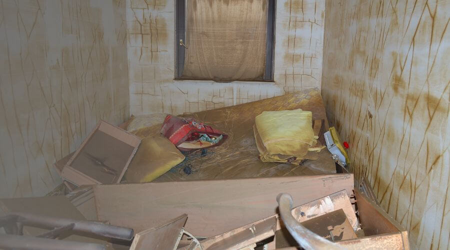 Why choose First Response Restoration Co. for water damage restoration in Pasadena
